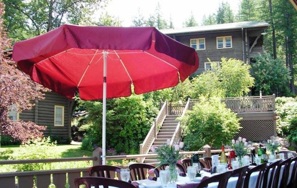 Belton Chalet West Glacier Exterior foto